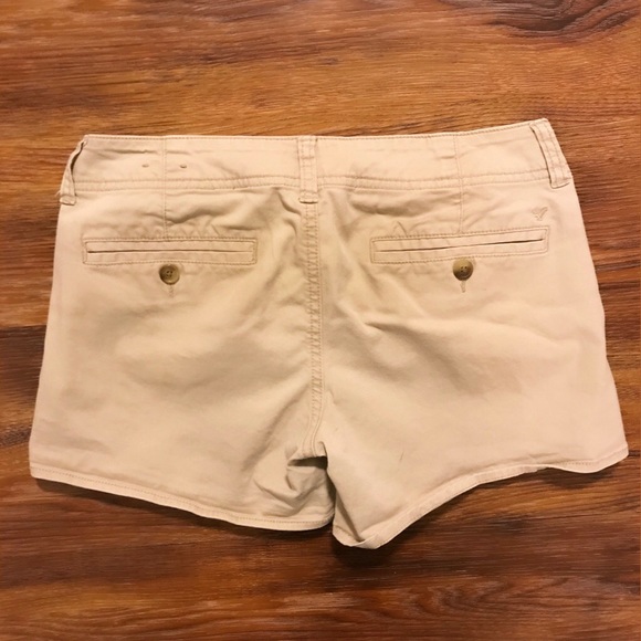 AMERICAN EAGLE Khaki Shortie Shorts - Picture 2 of 6